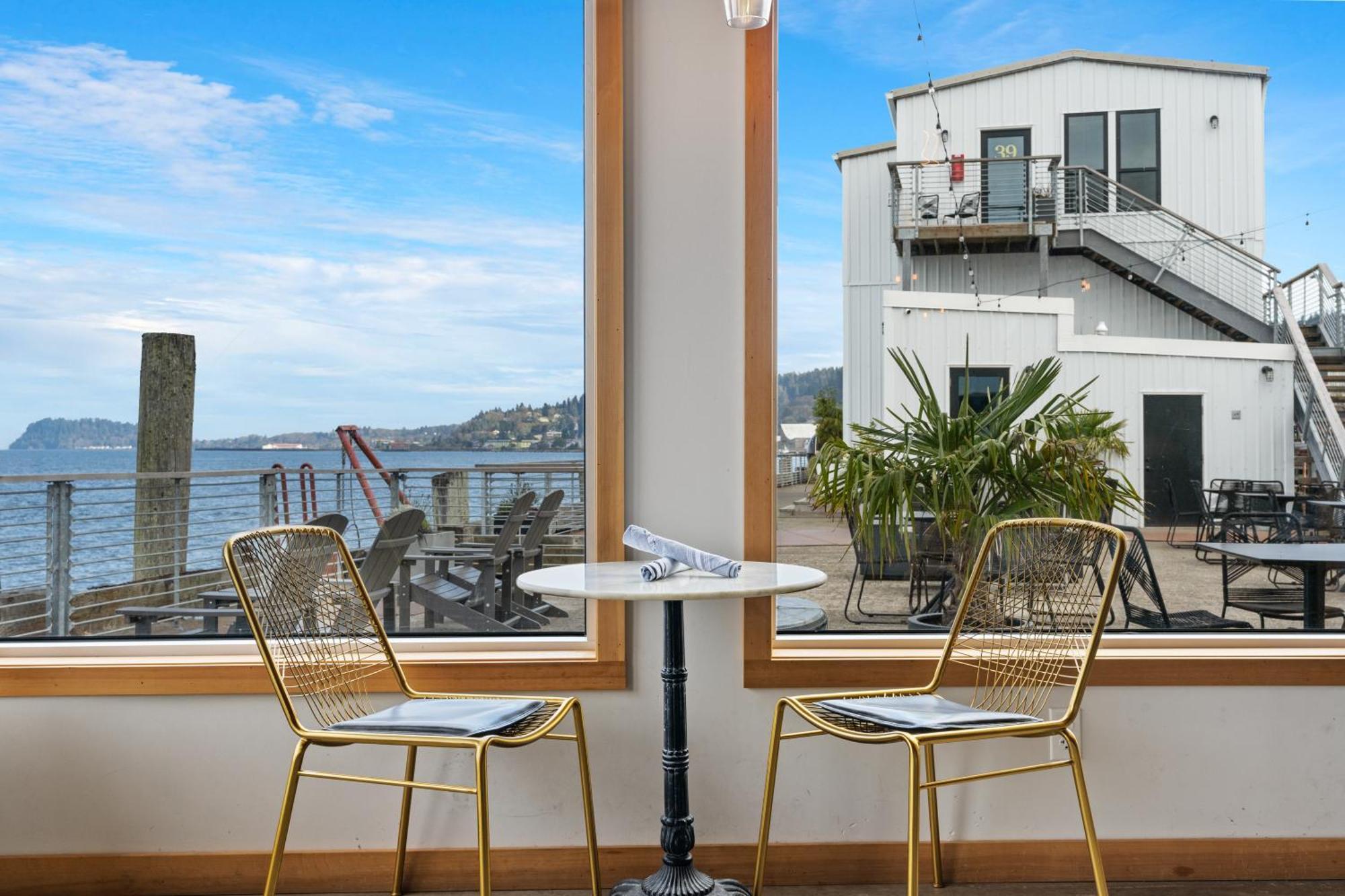 אסטוריה Bowline Hotel מראה חיצוני תמונה